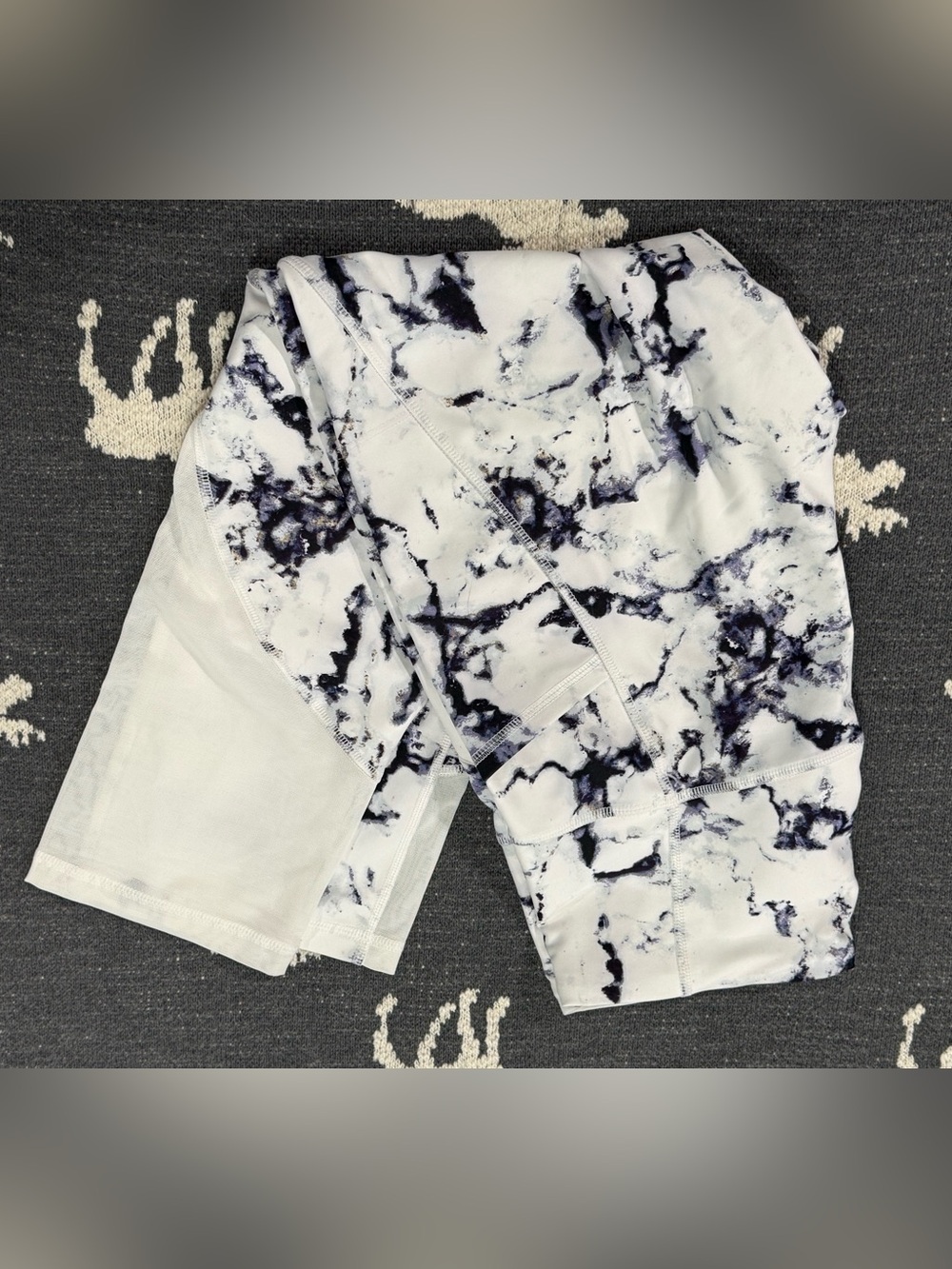 Old Navy White Leggings with Black and Purple Speckle